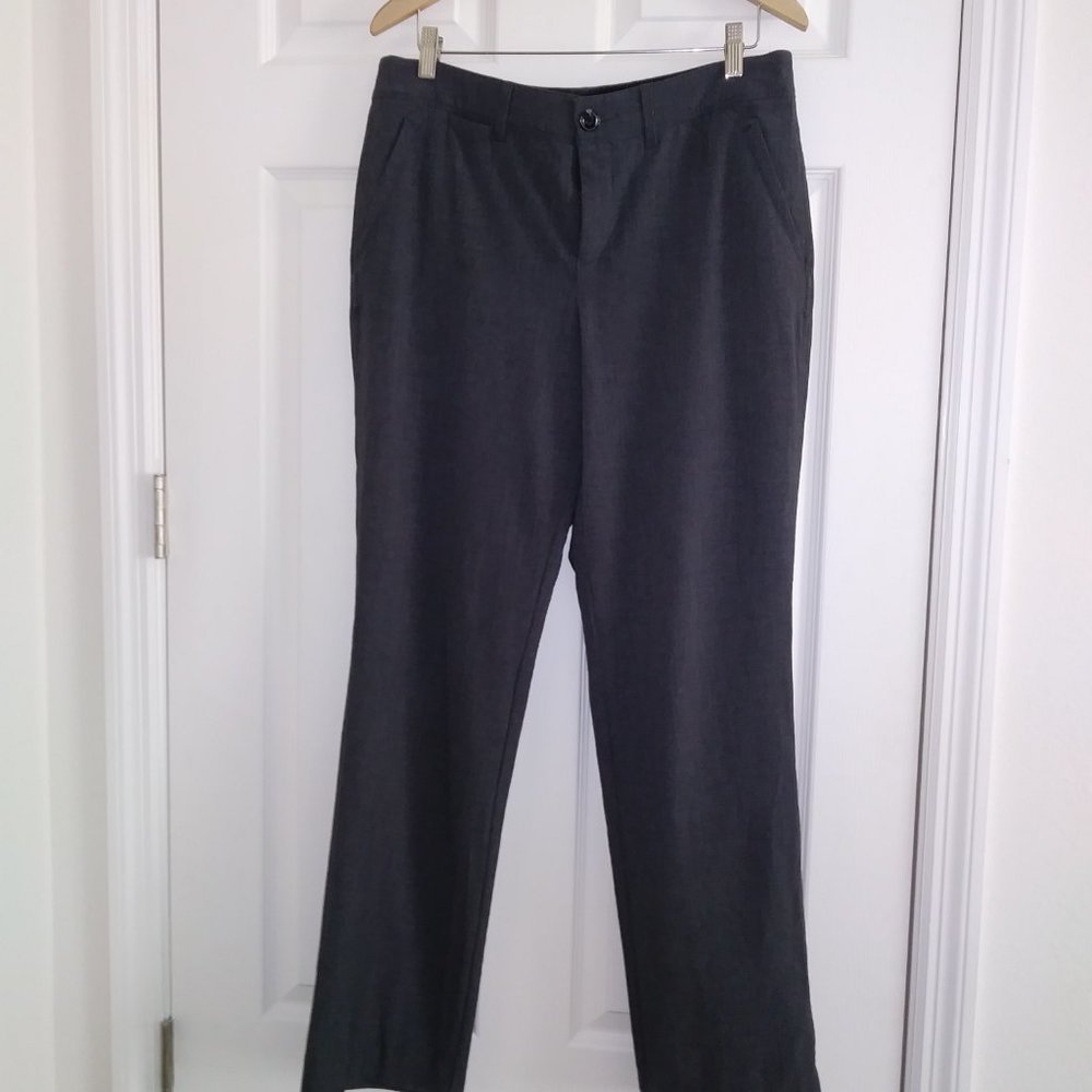 Intro. love the fit Gray Pants
